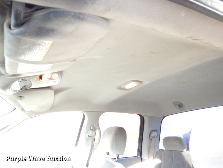 image for item DH2712 2004 Dodge Ram 2500 Quad Cab pickup truck