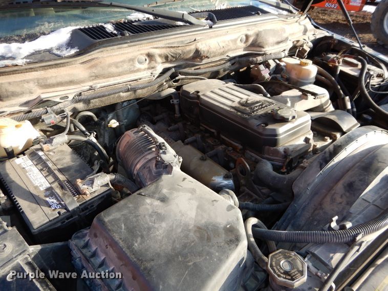 image for item DH2712 2004 Dodge Ram 2500 Quad Cab pickup truck