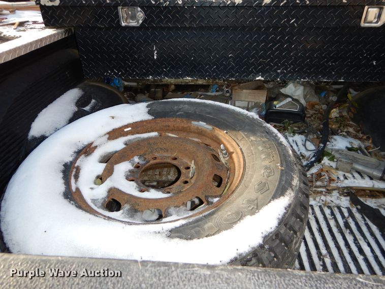 image for item DH2712 2004 Dodge Ram 2500 Quad Cab pickup truck