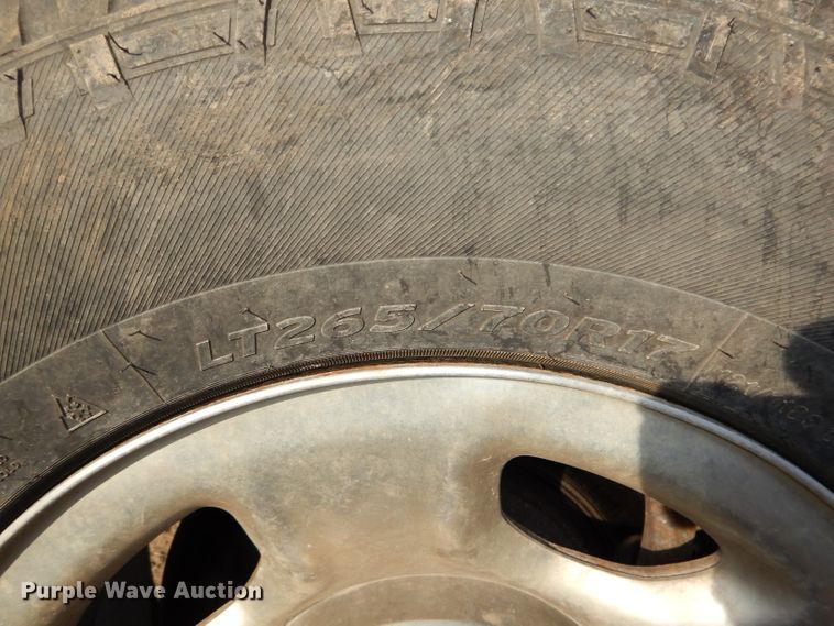 image for item DH2712 2004 Dodge Ram 2500 Quad Cab pickup truck