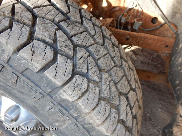 image for item DH2712 2004 Dodge Ram 2500 Quad Cab pickup truck