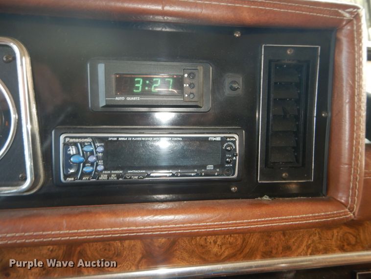 image for item DH2733 1985 Chevrolet Allegro RV