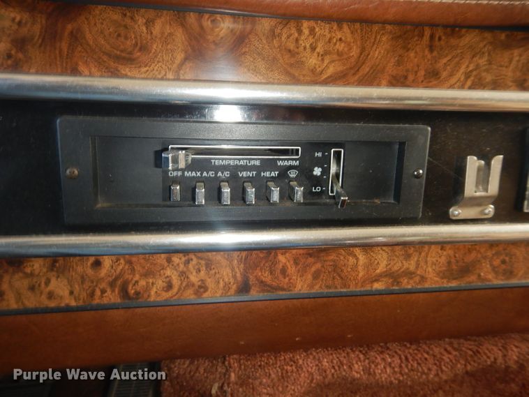 image for item DH2733 1985 Chevrolet Allegro RV