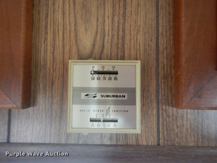 image for item DH2733 1985 Chevrolet Allegro RV