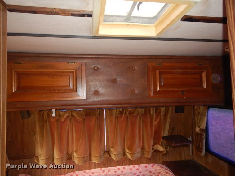 image for item DH2733 1985 Chevrolet Allegro RV