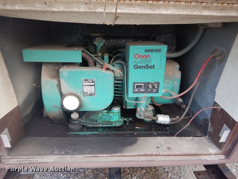 image for item DH2733 1985 Chevrolet Allegro RV