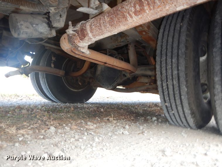 image for item DH2733 1985 Chevrolet Allegro RV