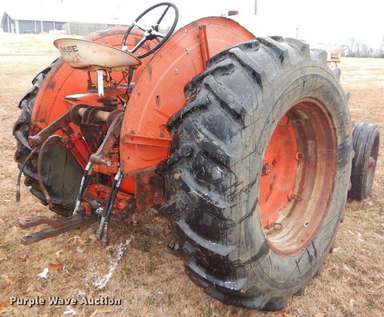 image for item DH4250 Case 900 tractor