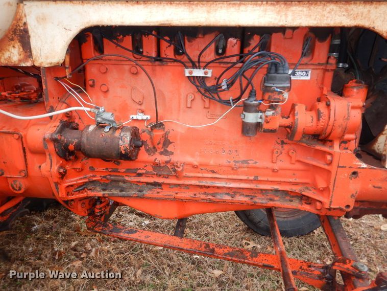 image for item DH4250 Case 900 tractor