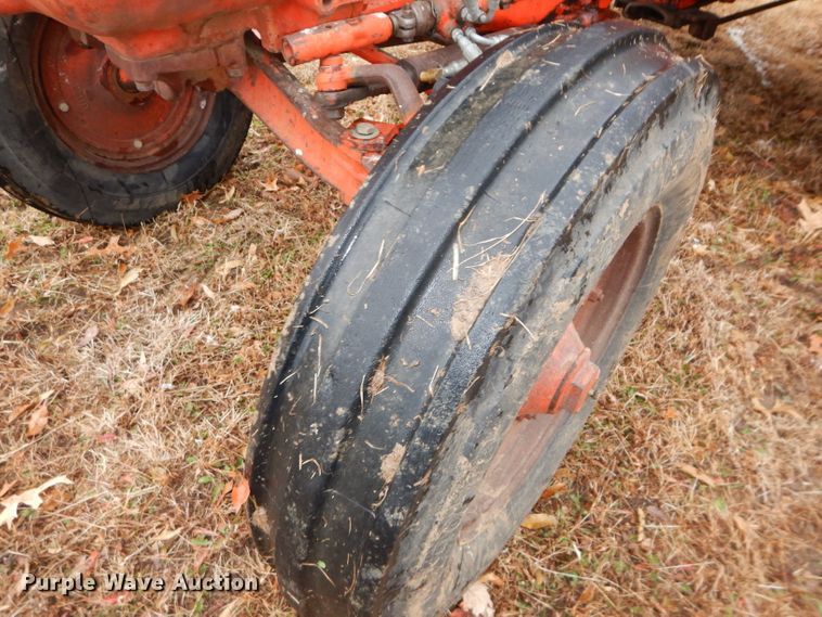 image for item DH4250 Case 900 tractor