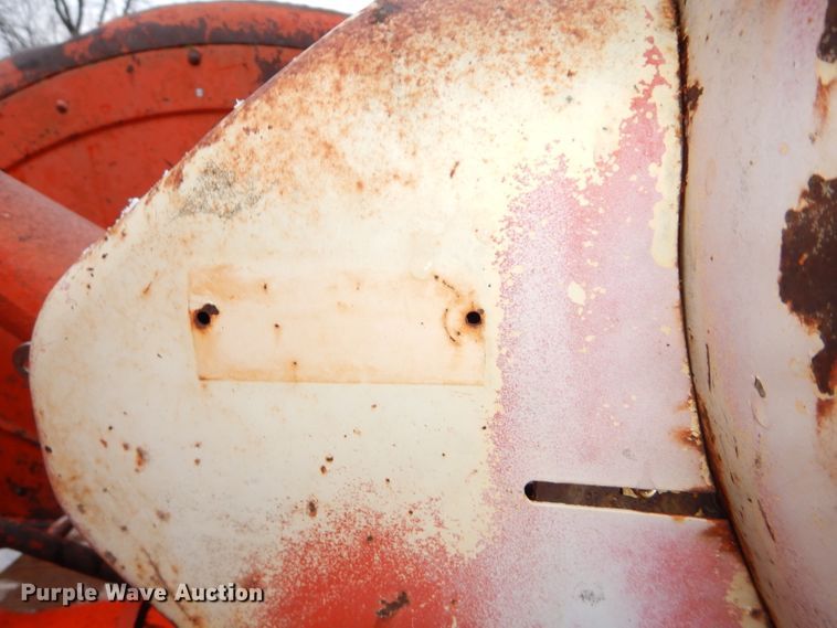 image for item DH4250 Case 900 tractor