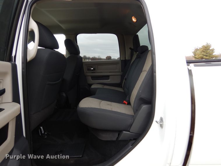 image for item DH5024 2012 Dodge Ram 2500HD Crew Cab pickup truck