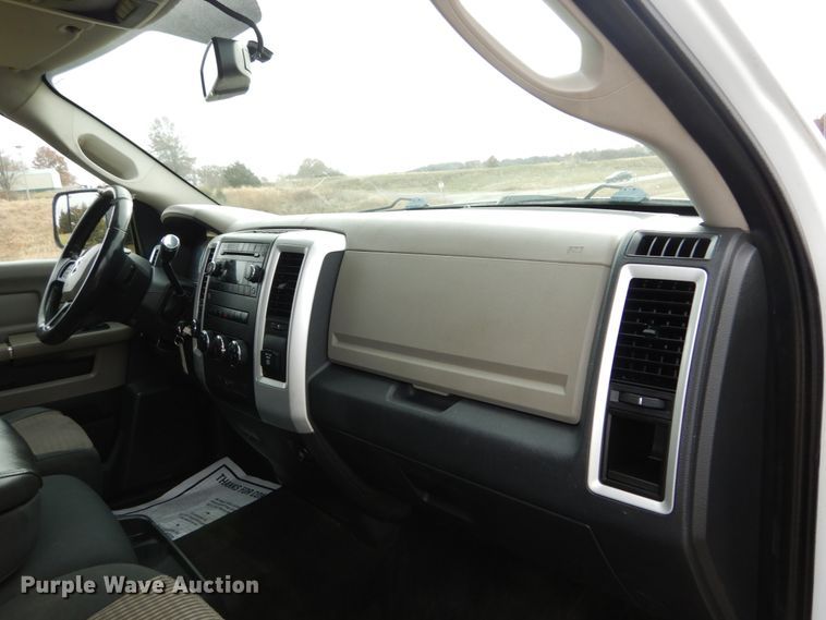 image for item DH5024 2012 Dodge Ram 2500HD Crew Cab pickup truck