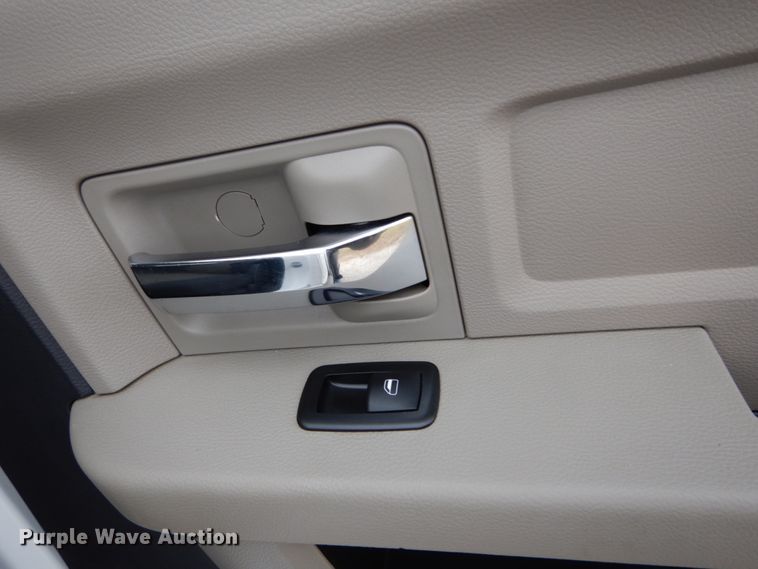 image for item DH5024 2012 Dodge Ram 2500HD Crew Cab pickup truck