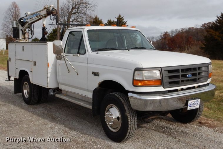 image for item DH5025 1997 Ford F350 XL utility bed pickup truck