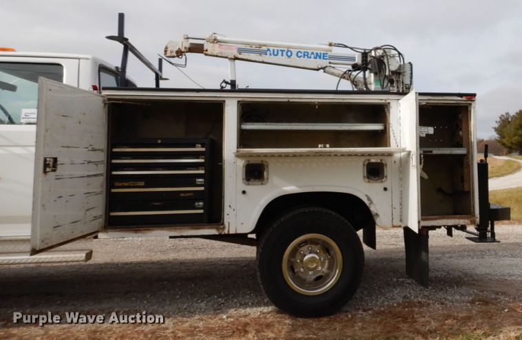 image for item DH5025 1997 Ford F350 XL utility bed pickup truck