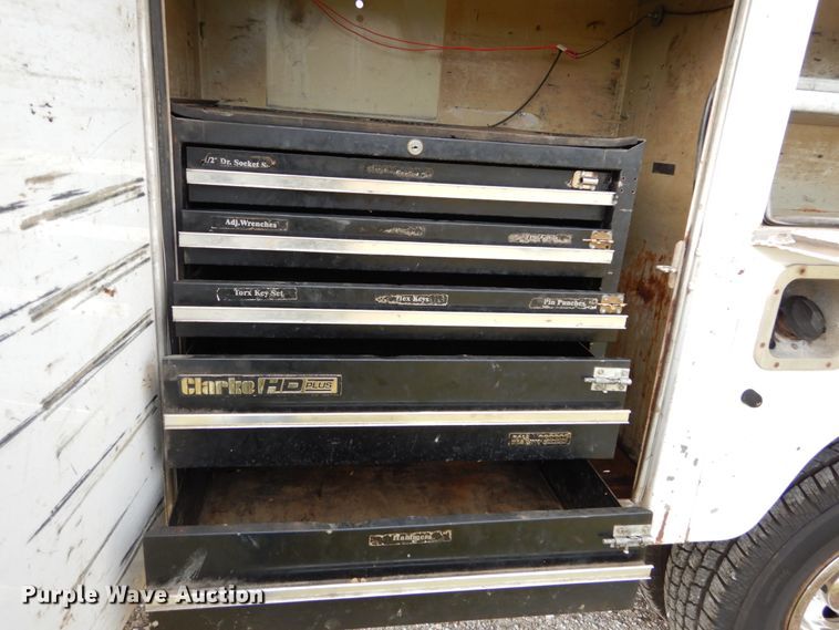 image for item DH5025 1997 Ford F350 XL utility bed pickup truck