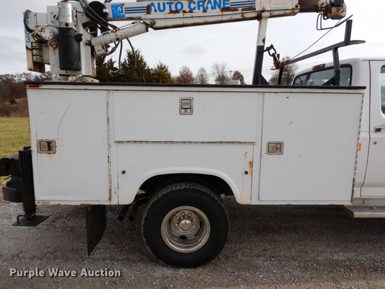 image for item DH5025 1997 Ford F350 XL utility bed pickup truck