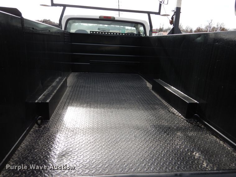 image for item DH5025 1997 Ford F350 XL utility bed pickup truck