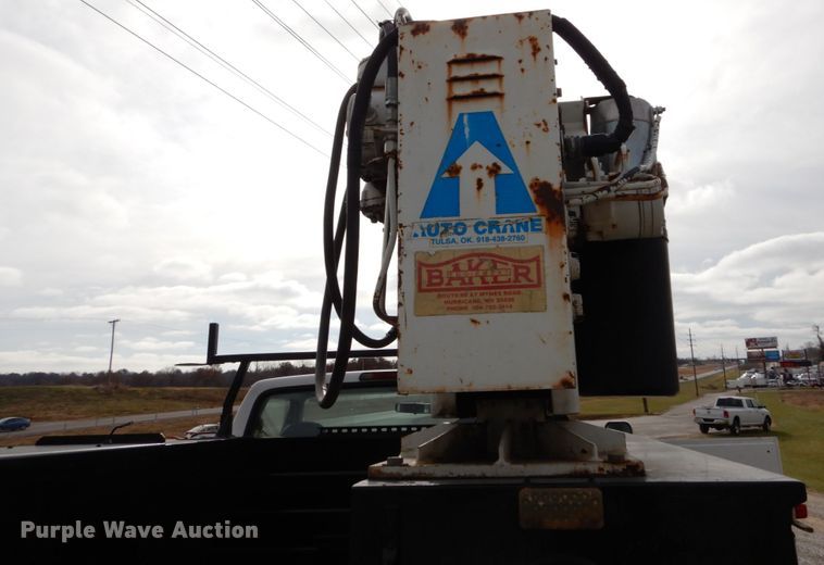 image for item DH5025 1997 Ford F350 XL utility bed pickup truck