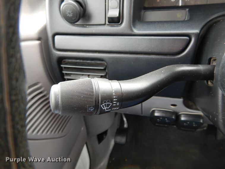 image for item DH5025 1997 Ford F350 XL utility bed pickup truck