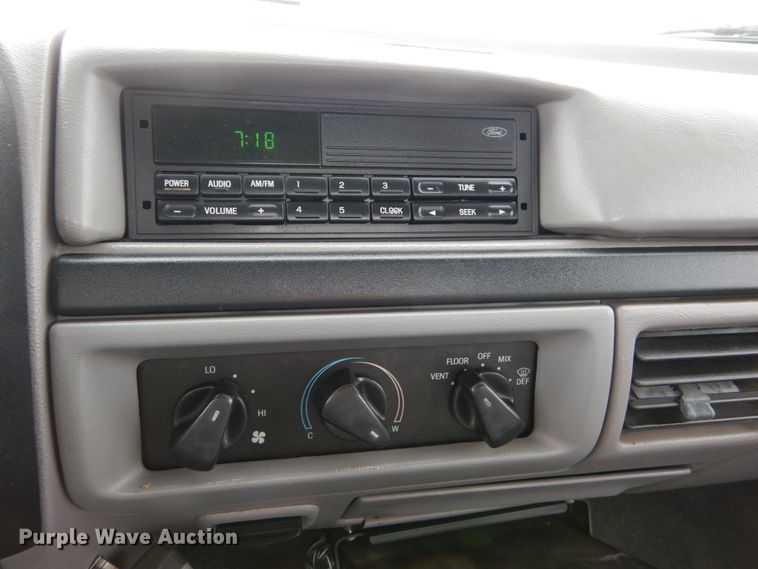 image for item DH5025 1997 Ford F350 XL utility bed pickup truck