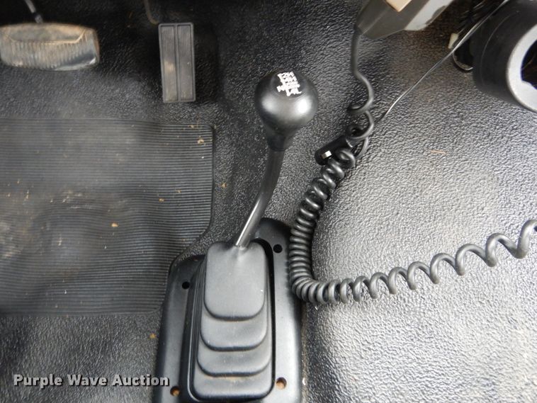 image for item DH5025 1997 Ford F350 XL utility bed pickup truck