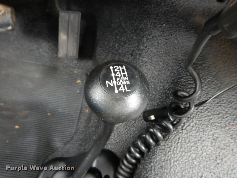 image for item DH5025 1997 Ford F350 XL utility bed pickup truck