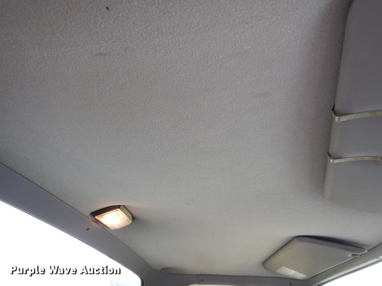 image for item DH5025 1997 Ford F350 XL utility bed pickup truck