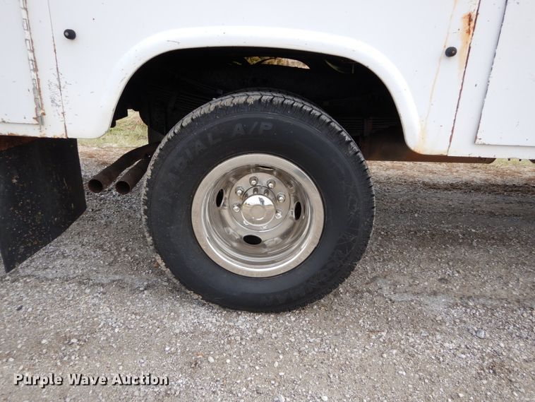 image for item DH5025 1997 Ford F350 XL utility bed pickup truck