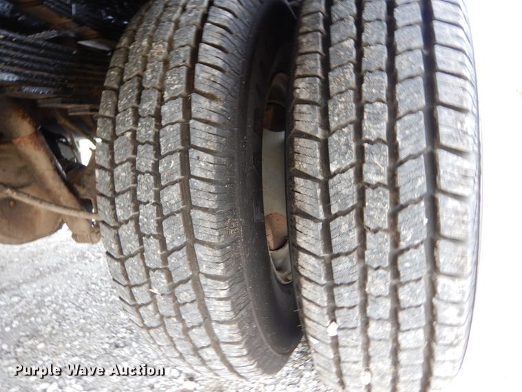 image for item DH5025 1997 Ford F350 XL utility bed pickup truck