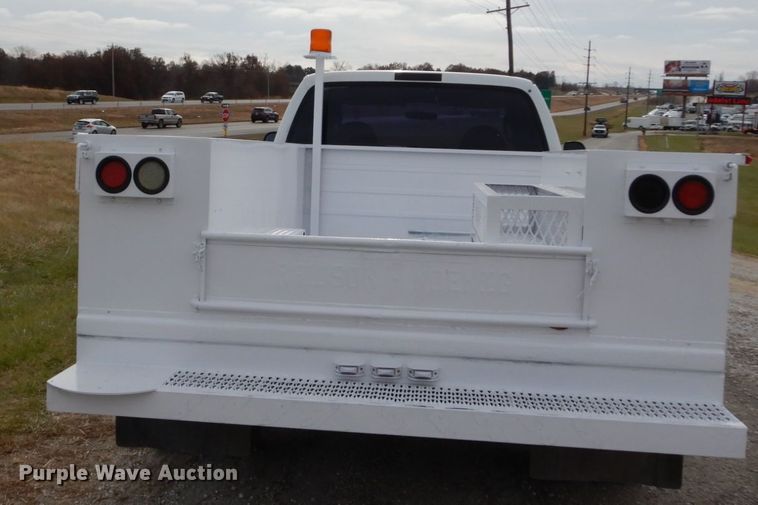image for item DH5026 2007 Ford F550 Super Duty XL Crew Cab utility truck