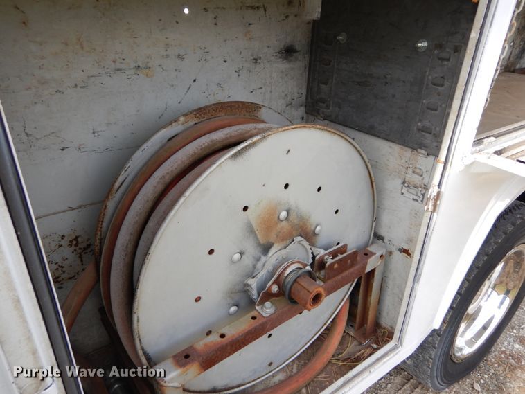 image for item DH5026 2007 Ford F550 Super Duty XL Crew Cab utility truck