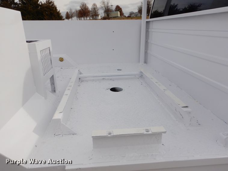 image for item DH5026 2007 Ford F550 Super Duty XL Crew Cab utility truck