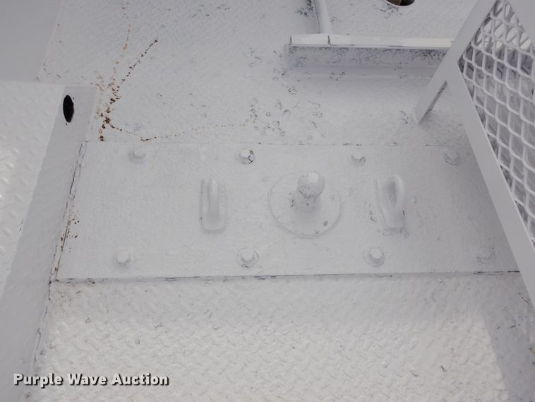 image for item DH5026 2007 Ford F550 Super Duty XL Crew Cab utility truck