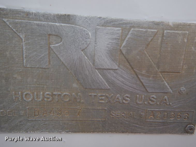 image for item DH5026 2007 Ford F550 Super Duty XL Crew Cab utility truck