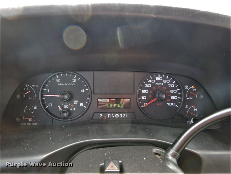 image for item DH5026 2007 Ford F550 Super Duty XL Crew Cab utility truck