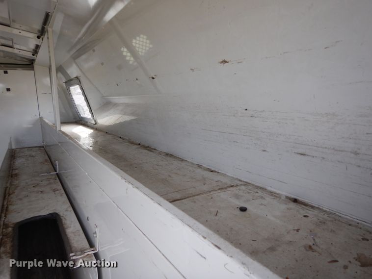 image for item DH5028 2006 Ford E350 Super Duty utility van