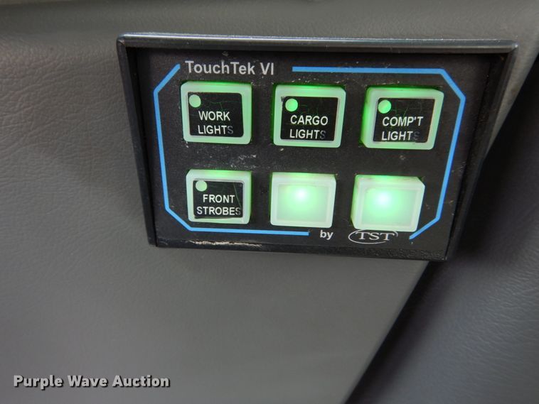 image for item DH5028 2006 Ford E350 Super Duty utility van