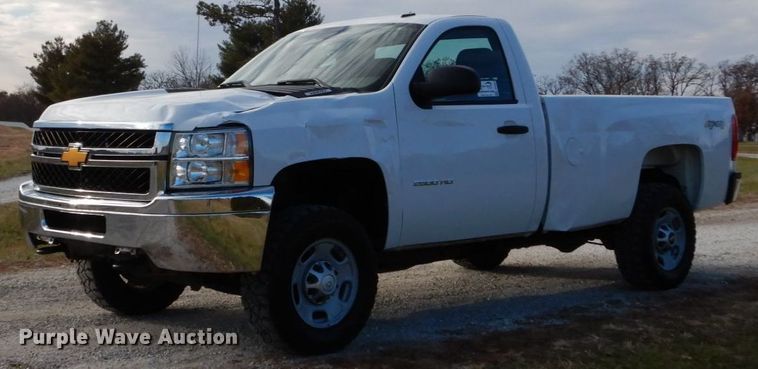 image for item DH5034 2013 Chevrolet Silverado 2500HD pickup truck