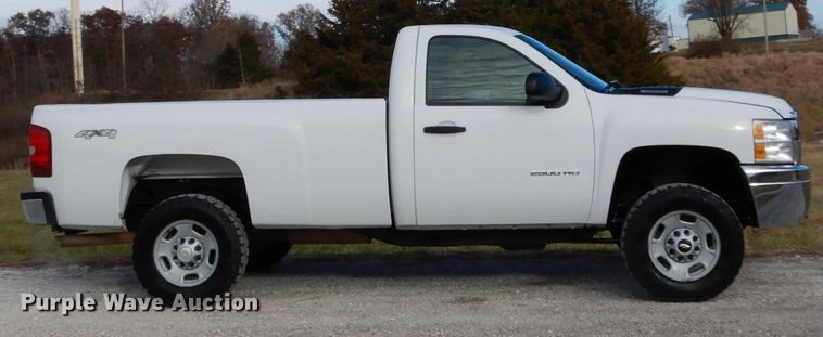 image for item DH5034 2013 Chevrolet Silverado 2500HD pickup truck