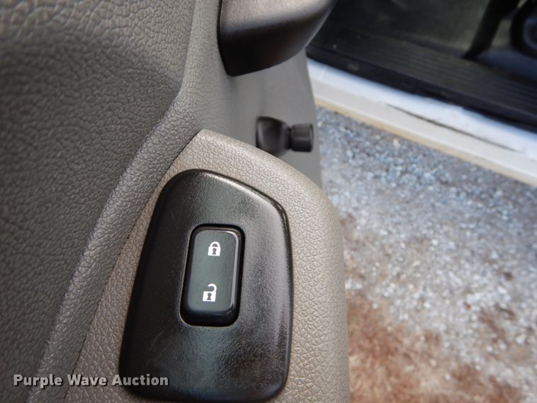 image for item DH5034 2013 Chevrolet Silverado 2500HD pickup truck