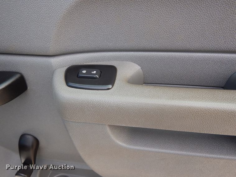 image for item DH5034 2013 Chevrolet Silverado 2500HD pickup truck