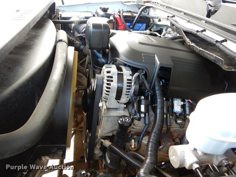 image for item DH5034 2013 Chevrolet Silverado 2500HD pickup truck