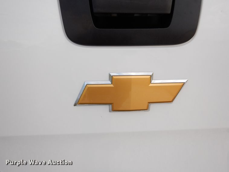 image for item DH5034 2013 Chevrolet Silverado 2500HD pickup truck