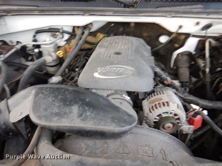 image for item DH5035 2005 Chevrolet Silverado 2500HD pickup truck