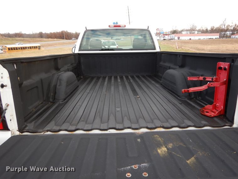 image for item DH5035 2005 Chevrolet Silverado 2500HD pickup truck