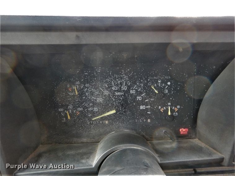 image for item DH5036 1993 Chevrolet C3500 dump bed pickup truck