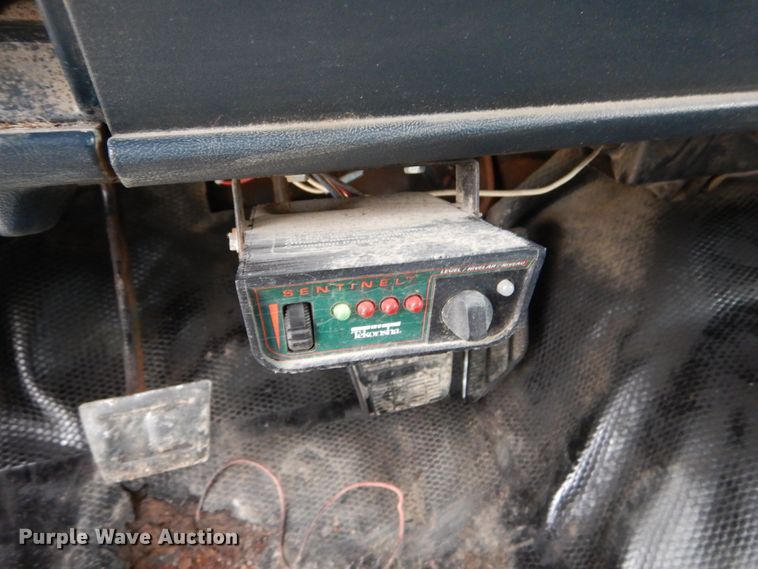 image for item DH5036 1993 Chevrolet C3500 dump bed pickup truck