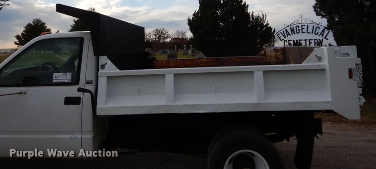 image for item DH5036 1993 Chevrolet C3500 dump bed pickup truck